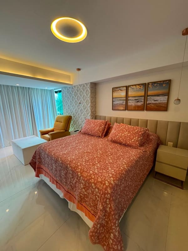 Primary suite