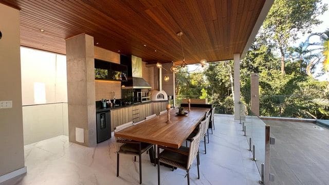 Grill terrace with barbecue and pizza oven