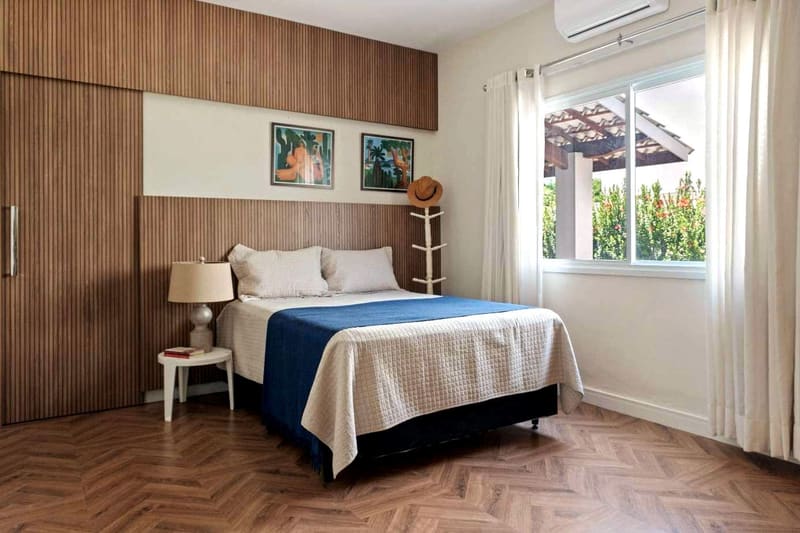 Suite with fitted wardrobe