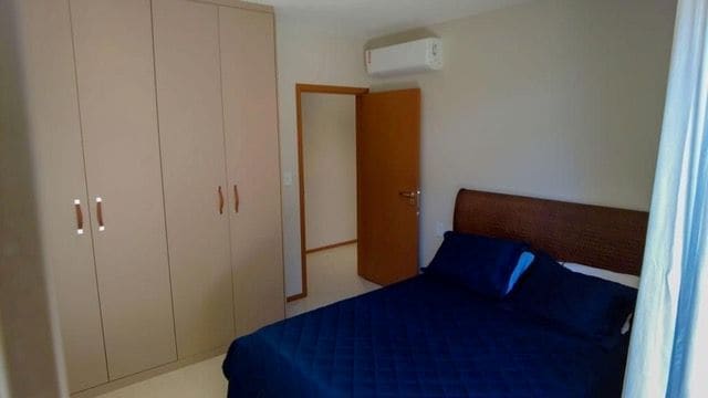 En-suite bedroom