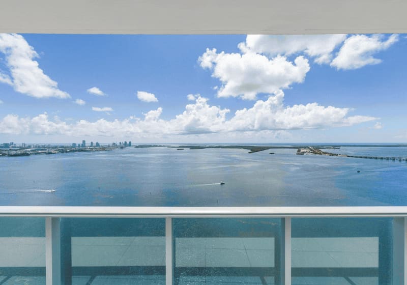 Vista da Baía de Biscayne a partir do apartamento