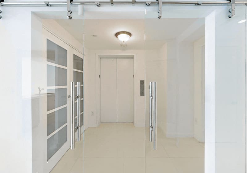 Hall privativo do elevador